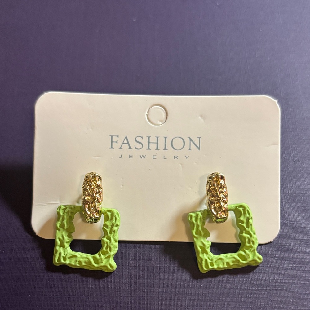 Fashion Jewelry Lime and Gold Textured Earrings